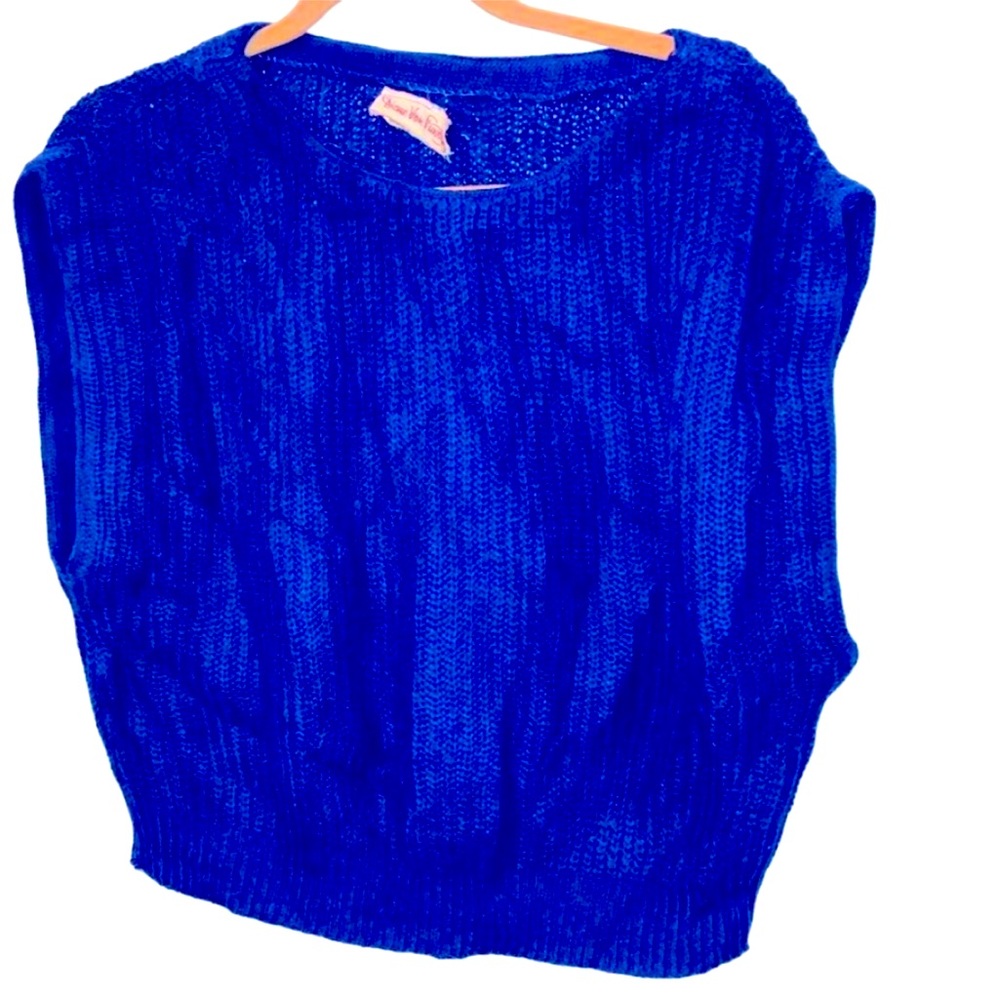 Diane von Furstenberg 1970s Vintage Royal Blue knit Cap sleeve sweater S…